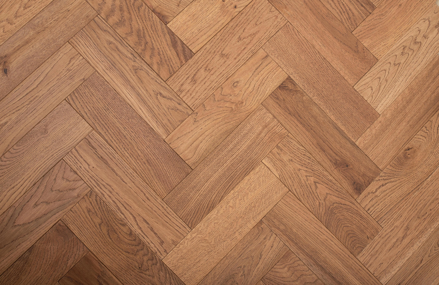 Painswick Caramel Engineered Oak