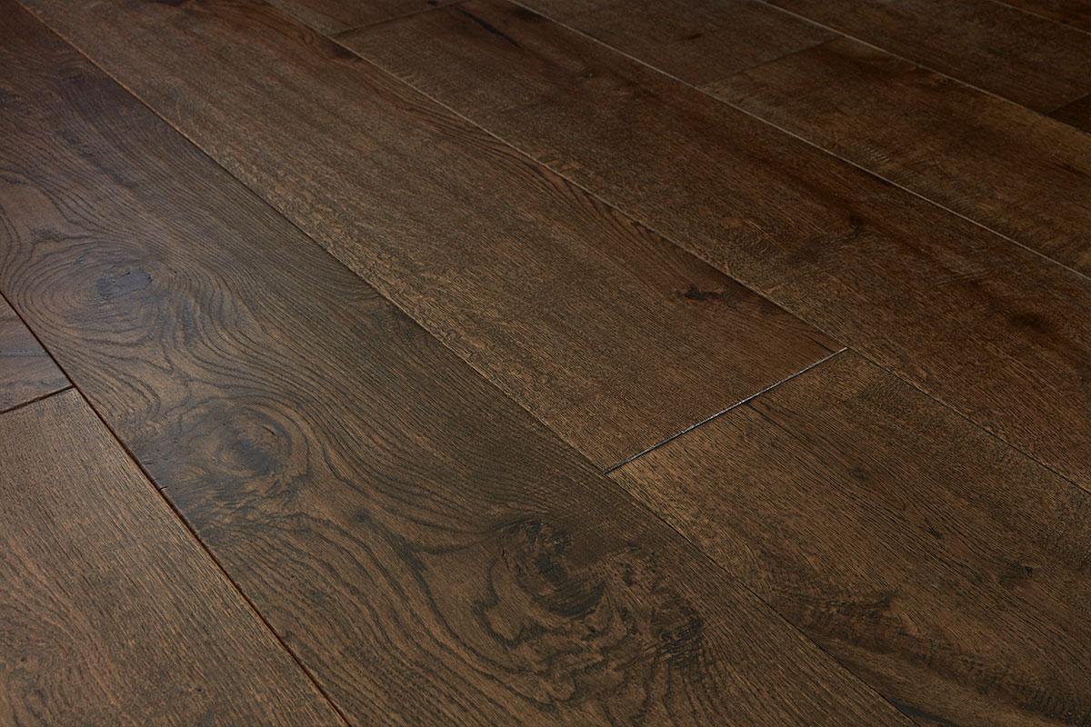 Galleria Professional Engineered European Rustic Oak Flooring 14mm x 190mm Deep Forest Brown Brown Lacquered