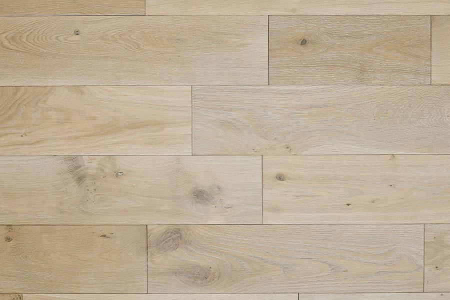 Galleria Professional Solid European Rustic Oak Flooring 18mm x 150mm Linen Brushed & Lacquered