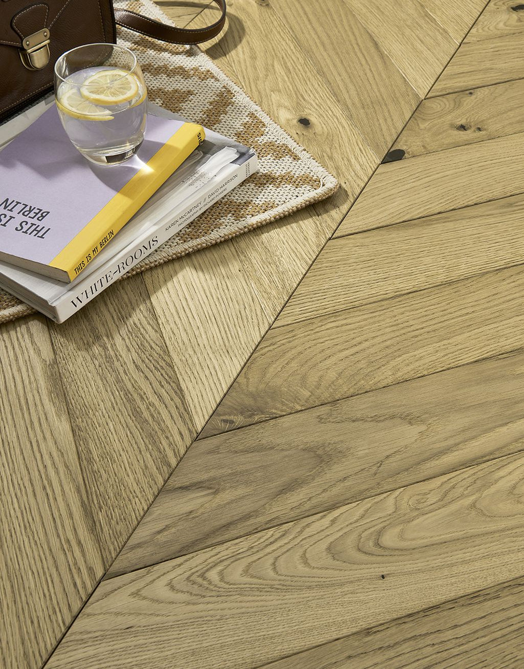 Cambridge Chevron Natural Oak Brushed & Oiled Engineered Wood Flooring 14mm x 90mm x 450mm