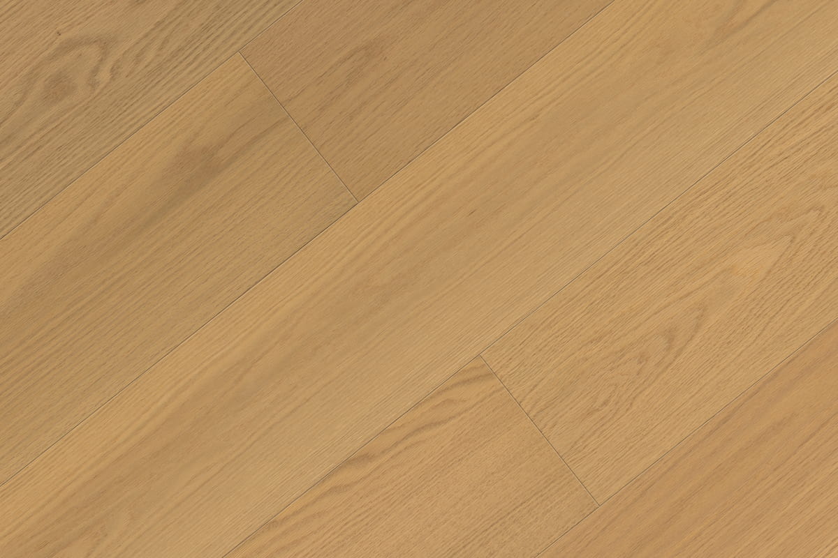 Home Choice Engineered Select Oak 14mm x 190mm Golden Pecan Matt Lacquered