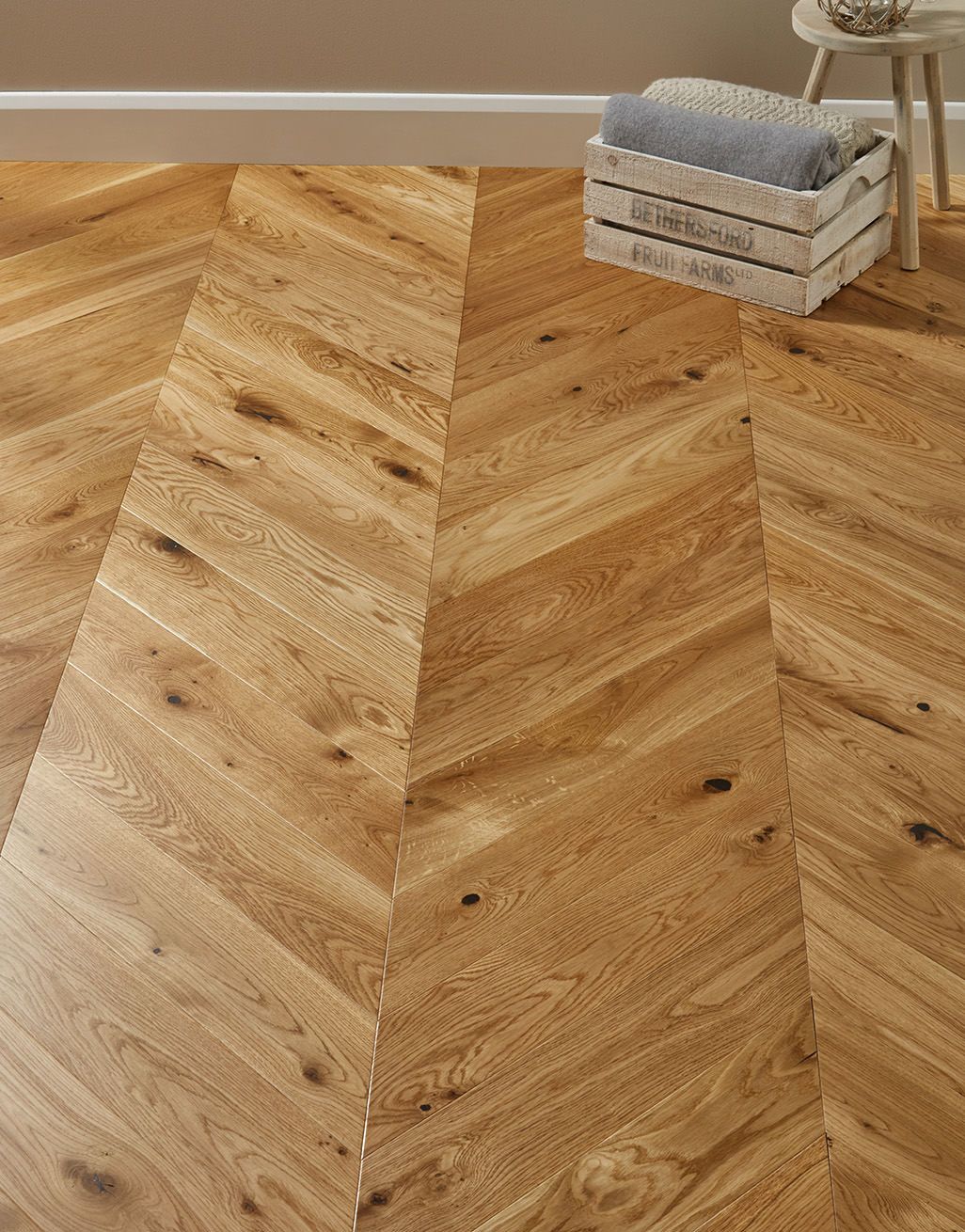 Chelsea Chevron - Golden Oak Brushed & Lacquered Engineered Wood Flooring 14mm x 130mm x 725mm